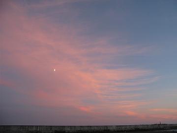 利尻島と８月１０日の夕焼け空
