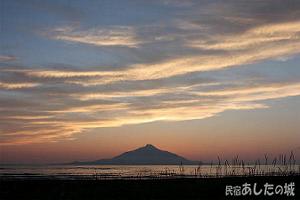 利尻島と８月１６日の空